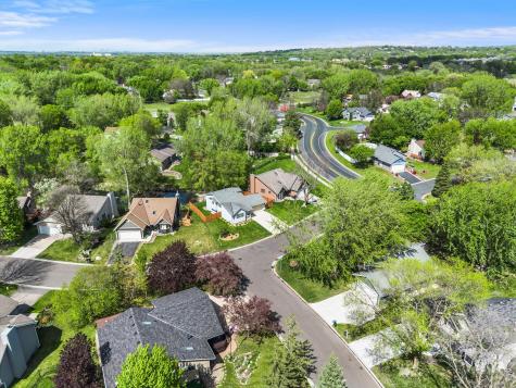 4942 W 143rd Street Savage MN 55378