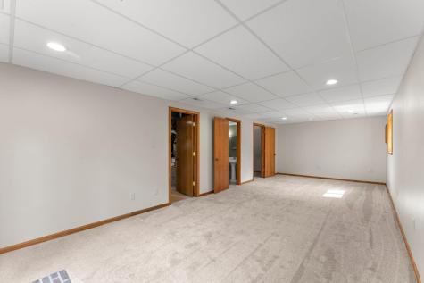 4942 W 143rd Street Savage MN 55378