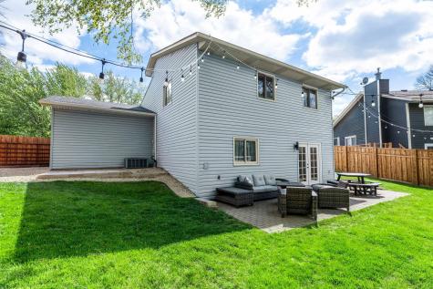 4942 W 143rd Street Savage MN 55378