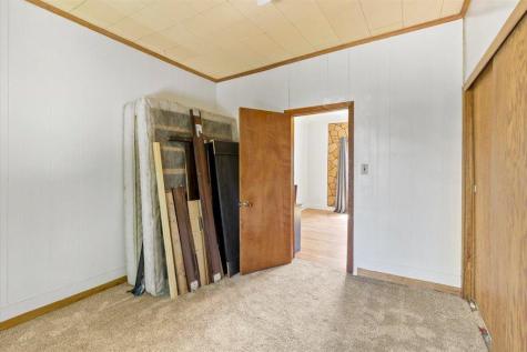 323 4th Street SE Staples MN 56479