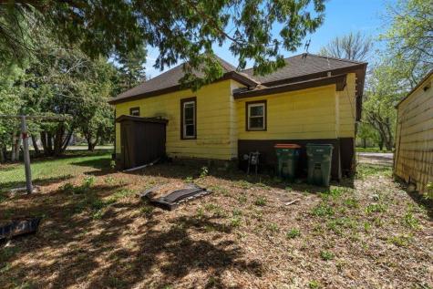 323 4th Street SE Staples MN 56479