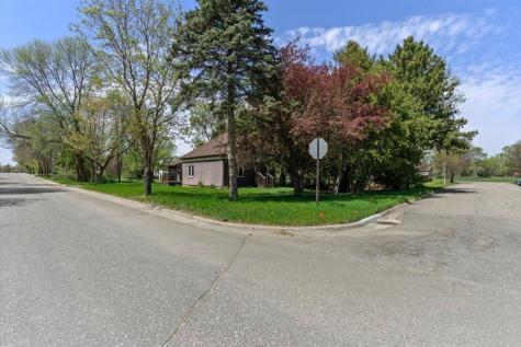 323 4th Street SE Staples MN 56479