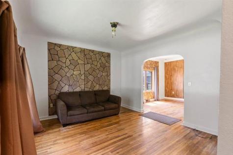 323 4th Street SE Staples MN 56479