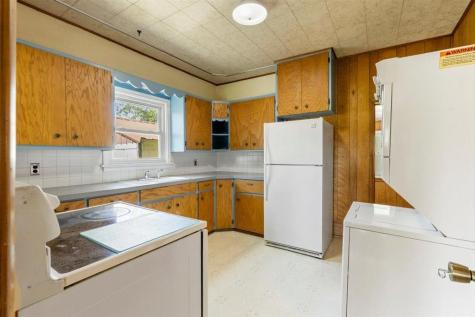 323 4th Street SE Staples MN 56479