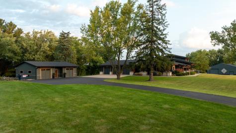32979 County Road 1 La Crescent MN 55947