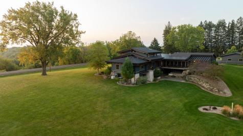 32979 County Road 1 La Crescent MN 55947