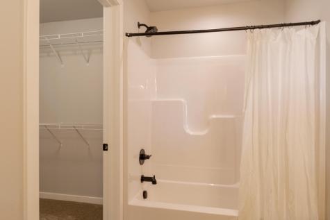 6232 86th Avenue S Horace ND 58047