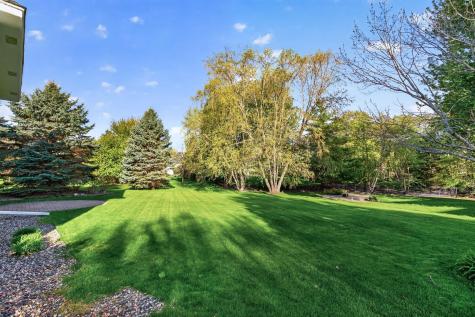 15837 Drawstone Trail Apple Valley MN 55124