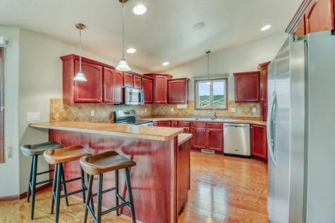 931 35th Avenue W West Fargo ND 58078