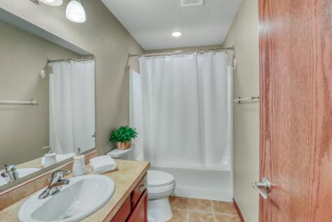 931 35th Avenue W West Fargo ND 58078