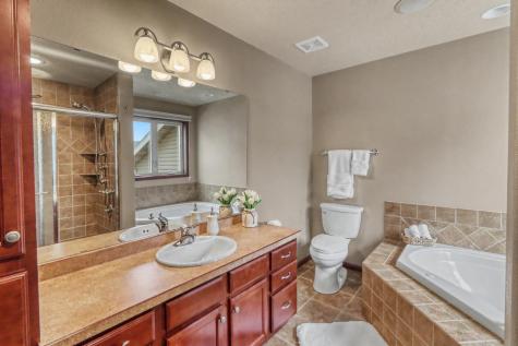 931 35th Avenue W West Fargo ND 58078