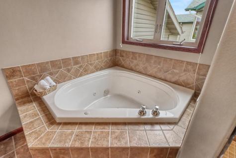 931 35th Avenue W West Fargo ND 58078