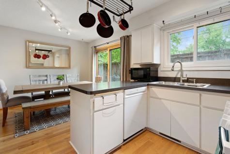 3805 E 45th Street Minneapolis MN 55406
