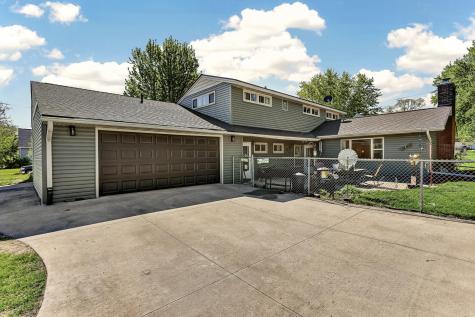 305 4th Avenue NW Dodge Center MN 55927