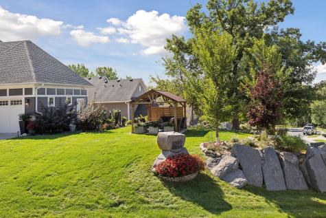 6311 Montee Drive Eden Prairie MN 55344