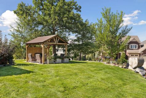 6311 Montee Drive Eden Prairie MN 55344