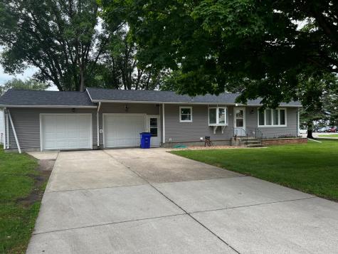 618 Memorial Place Dawson MN 56232