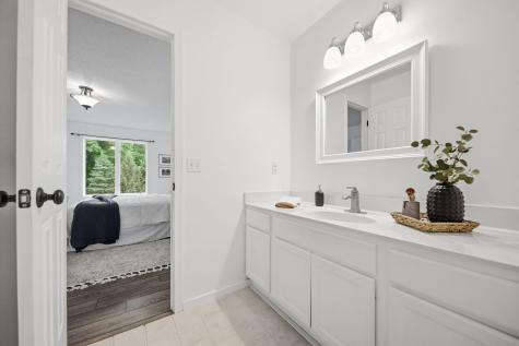 2037 Boulder Road Chanhassen MN 55317