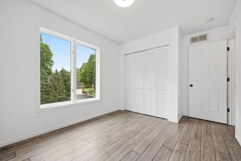2037 Boulder Road Chanhassen MN 55317
