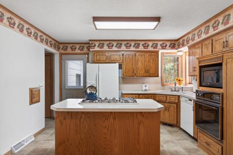 2107 189th Avenue NE Cedar MN 55011