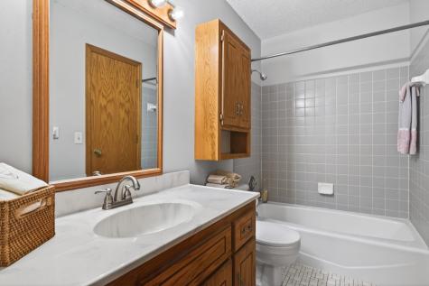2107 189th Avenue NE Cedar MN 55011