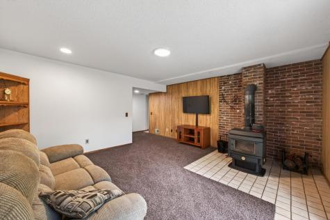 2107 189th Avenue NE Cedar MN 55011