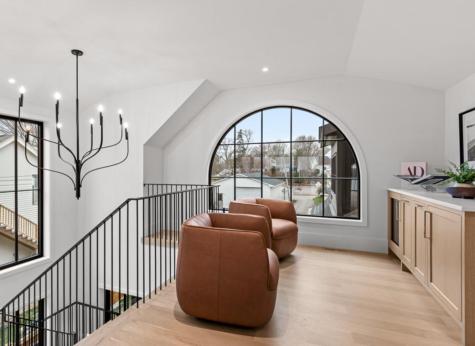 254 Lake Street Excelsior MN 55331