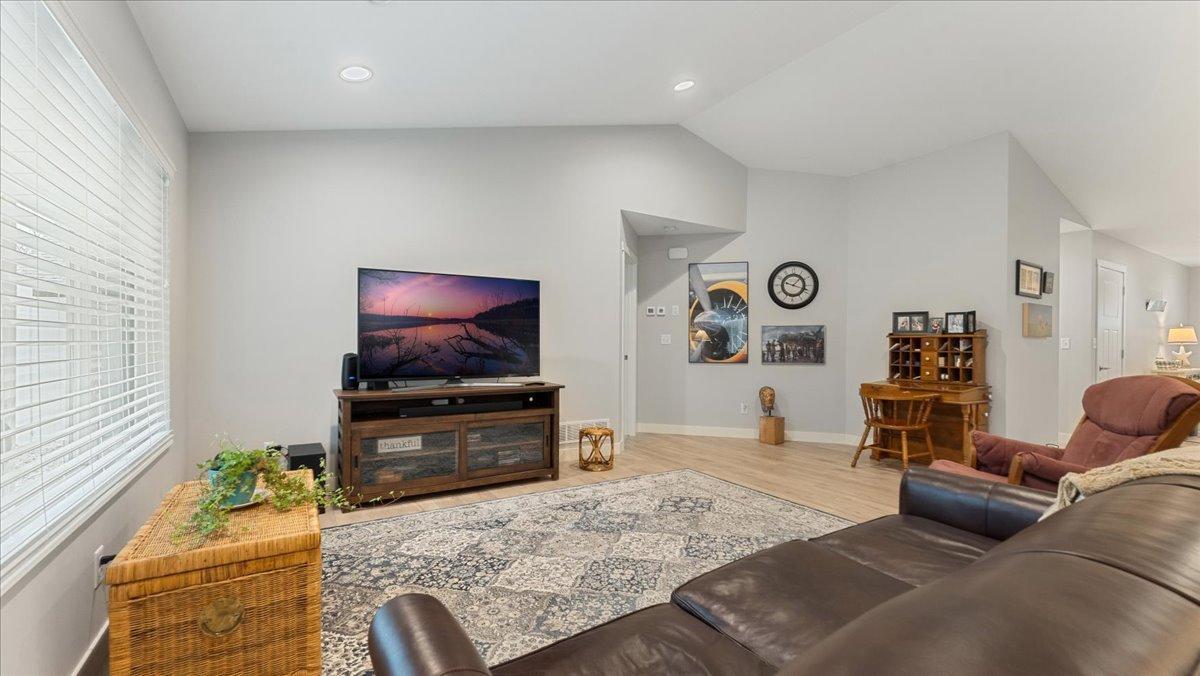 423 Old Glory Drive NE Alexandria Twp MN 56308