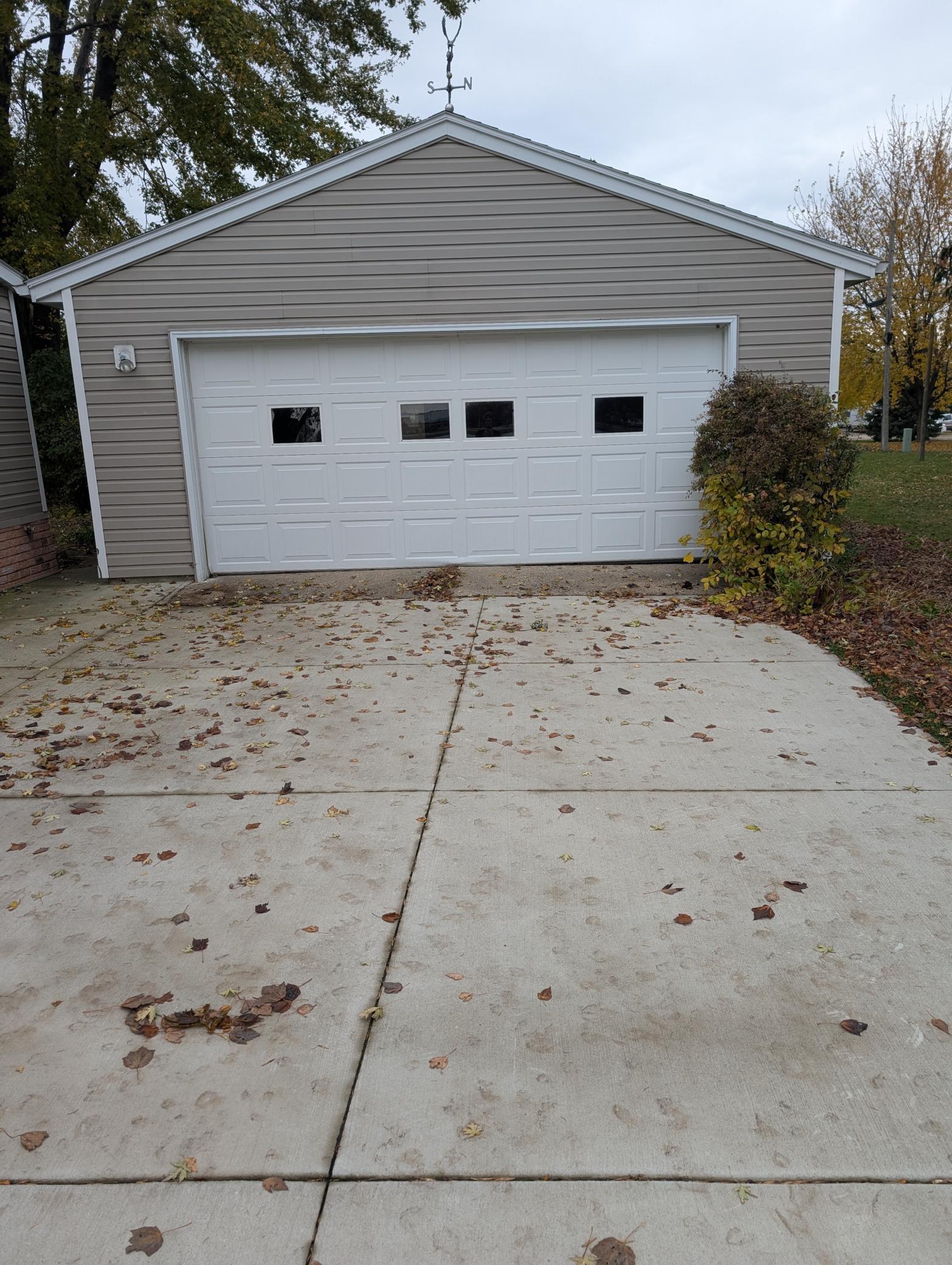 150 Mason Avenue Alden MN 56009