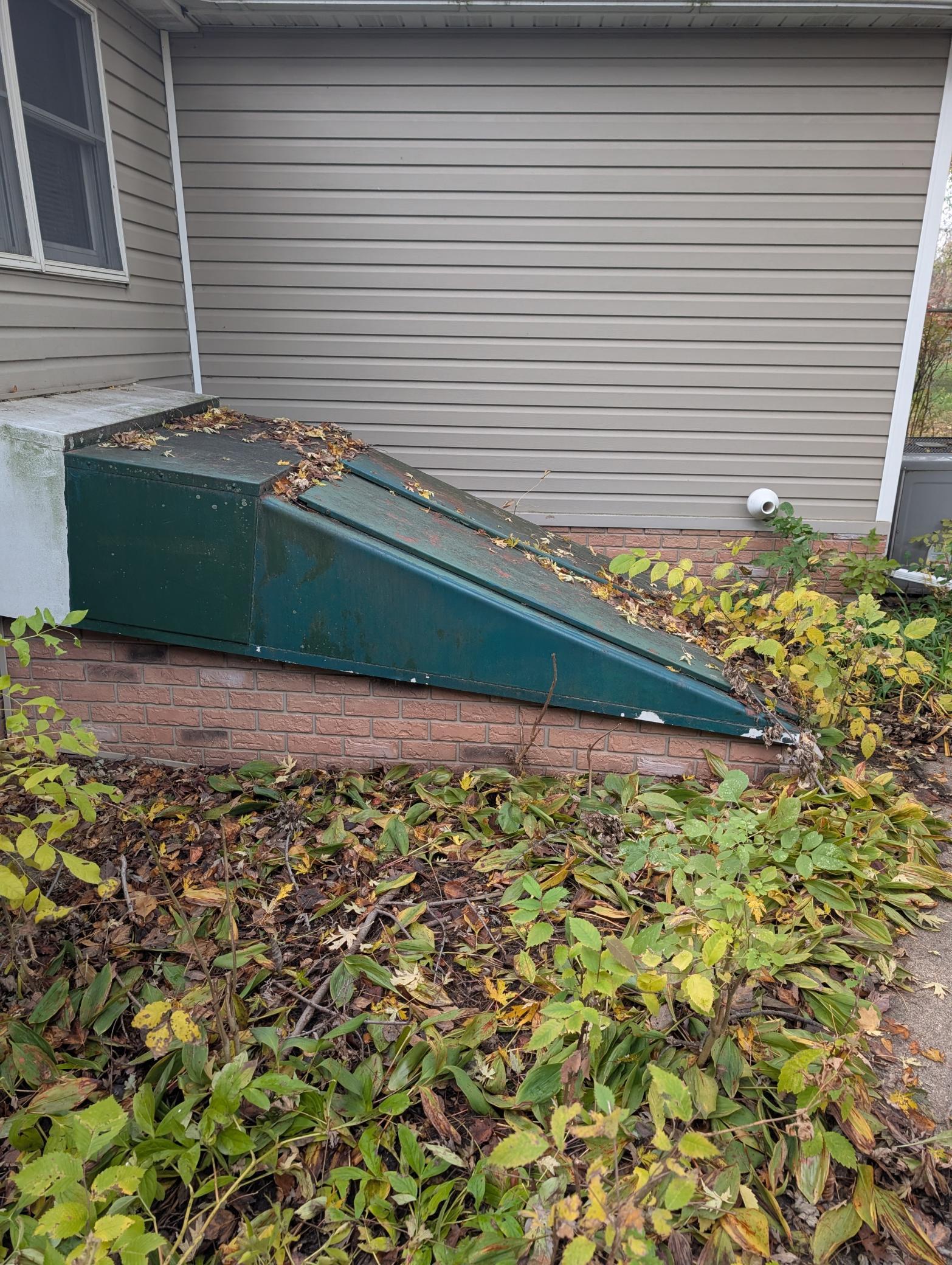 150 Mason Avenue Alden MN 56009