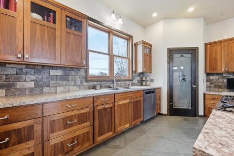 5365 159th Avenue SE Kindred ND 58051