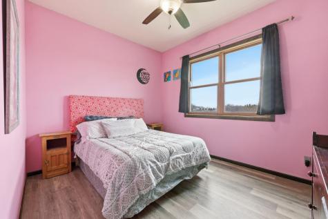 5365 159th Avenue SE Kindred ND 58051