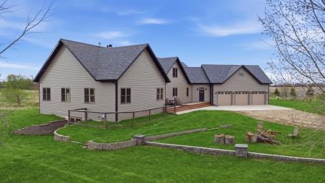 5365 159th Avenue SE Kindred ND 58051