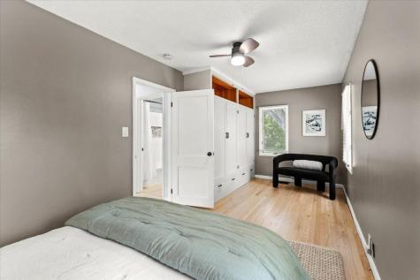 2368 Hadley Avenue N Oakdale MN 55128