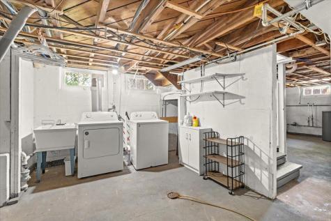 2368 Hadley Avenue N Oakdale MN 55128