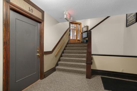 385 Laurel Avenue Saint Paul MN 55102