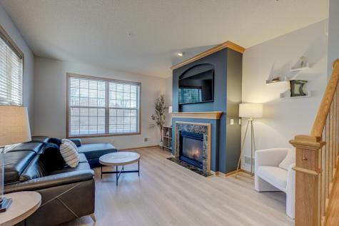 4470 Rosemary Way Hugo MN 55038