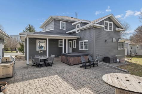 1119 9th Street Gaylord MN 55334