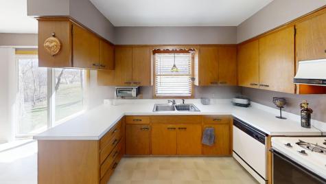 2418 Main Street W Albert Lea MN 56007