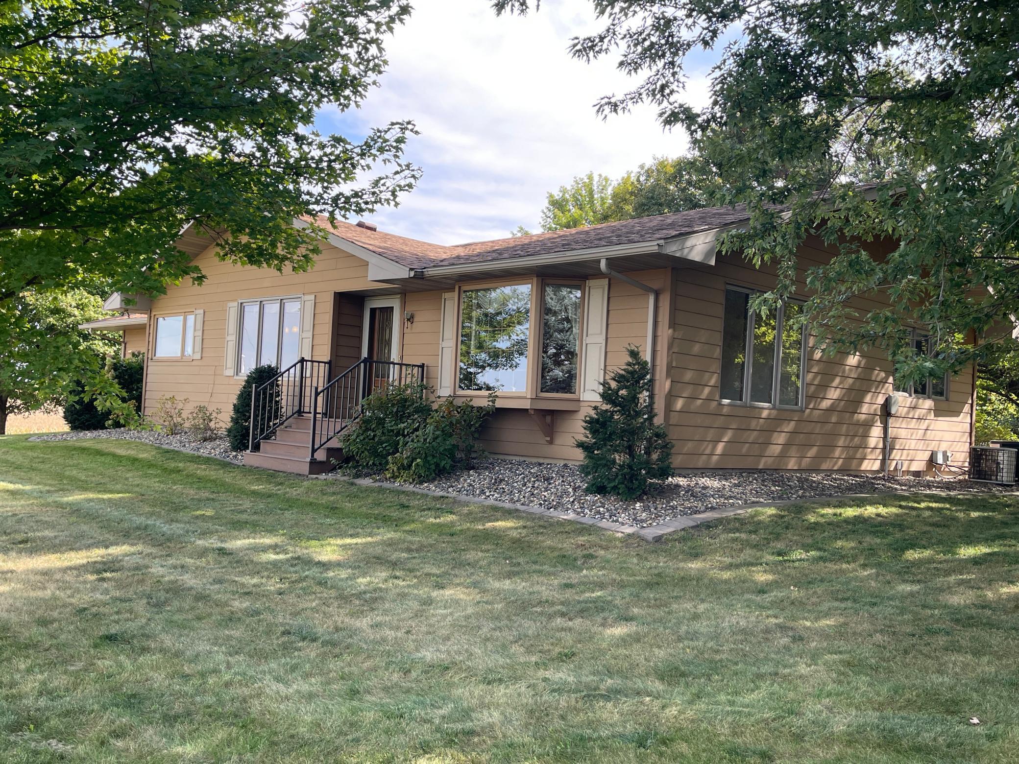 67927 270th Street Alden MN 56009