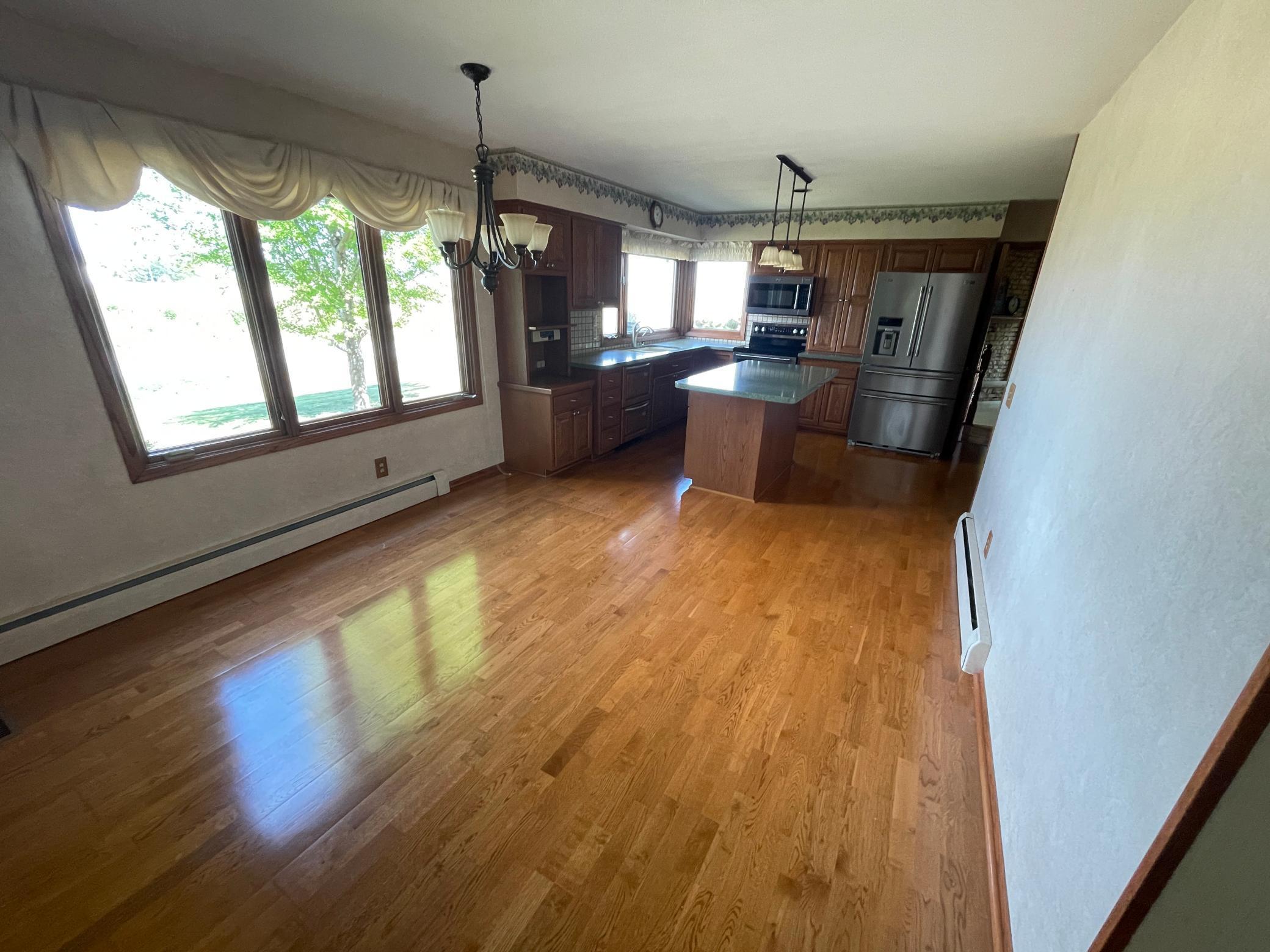 67927 270th Street Alden MN 56009