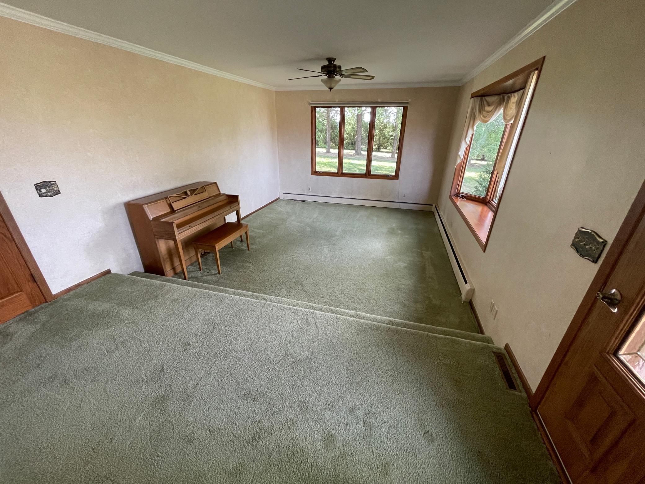 67927 270th Street Alden MN 56009