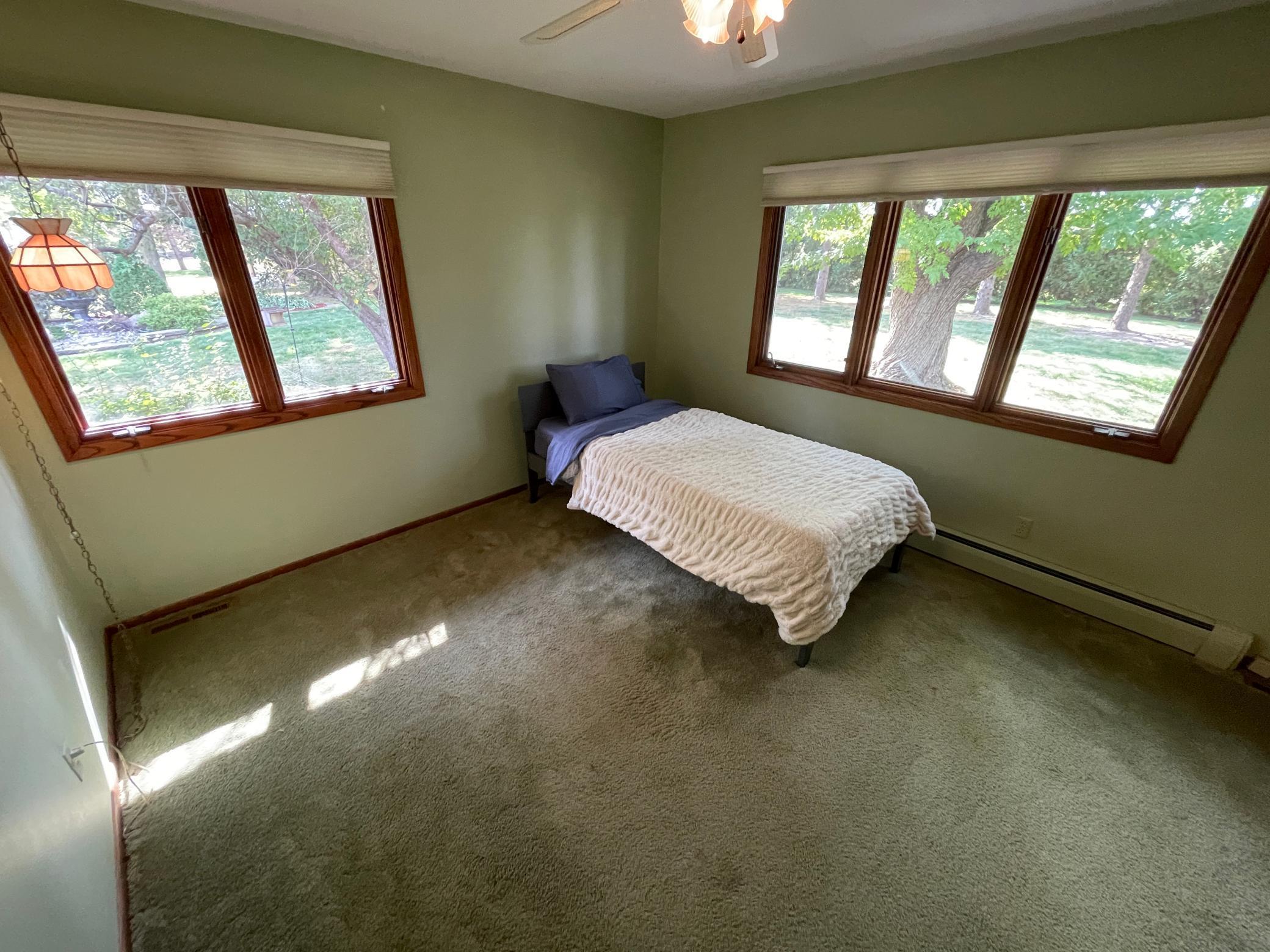 67927 270th Street Alden MN 56009