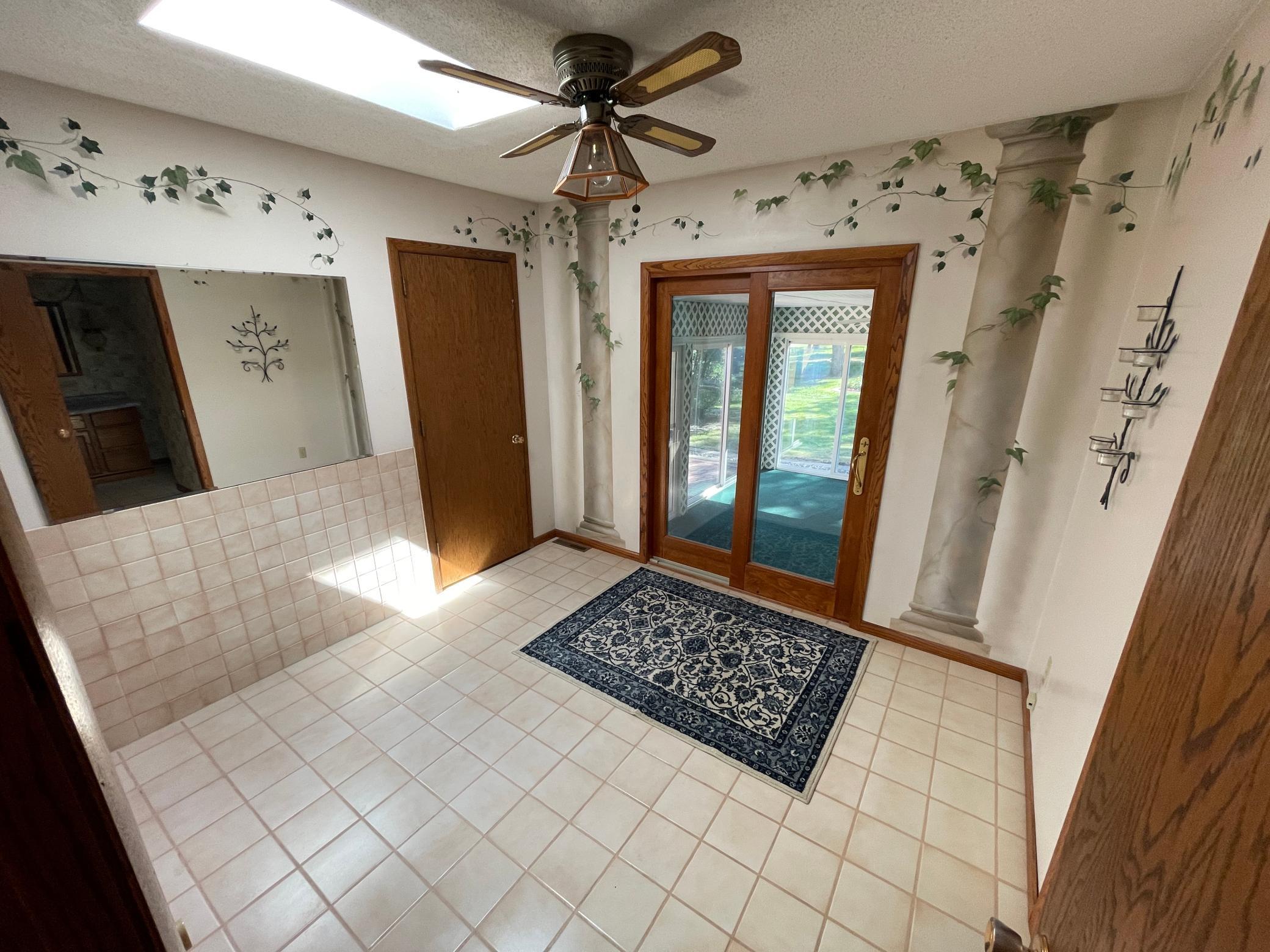 67927 270th Street Alden MN 56009