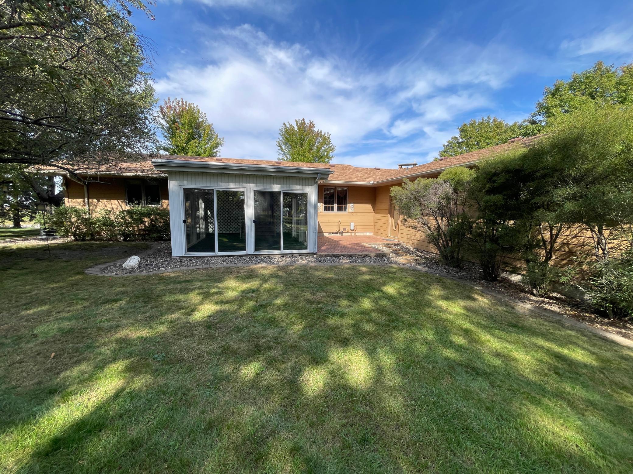 67927 270th Street Alden MN 56009