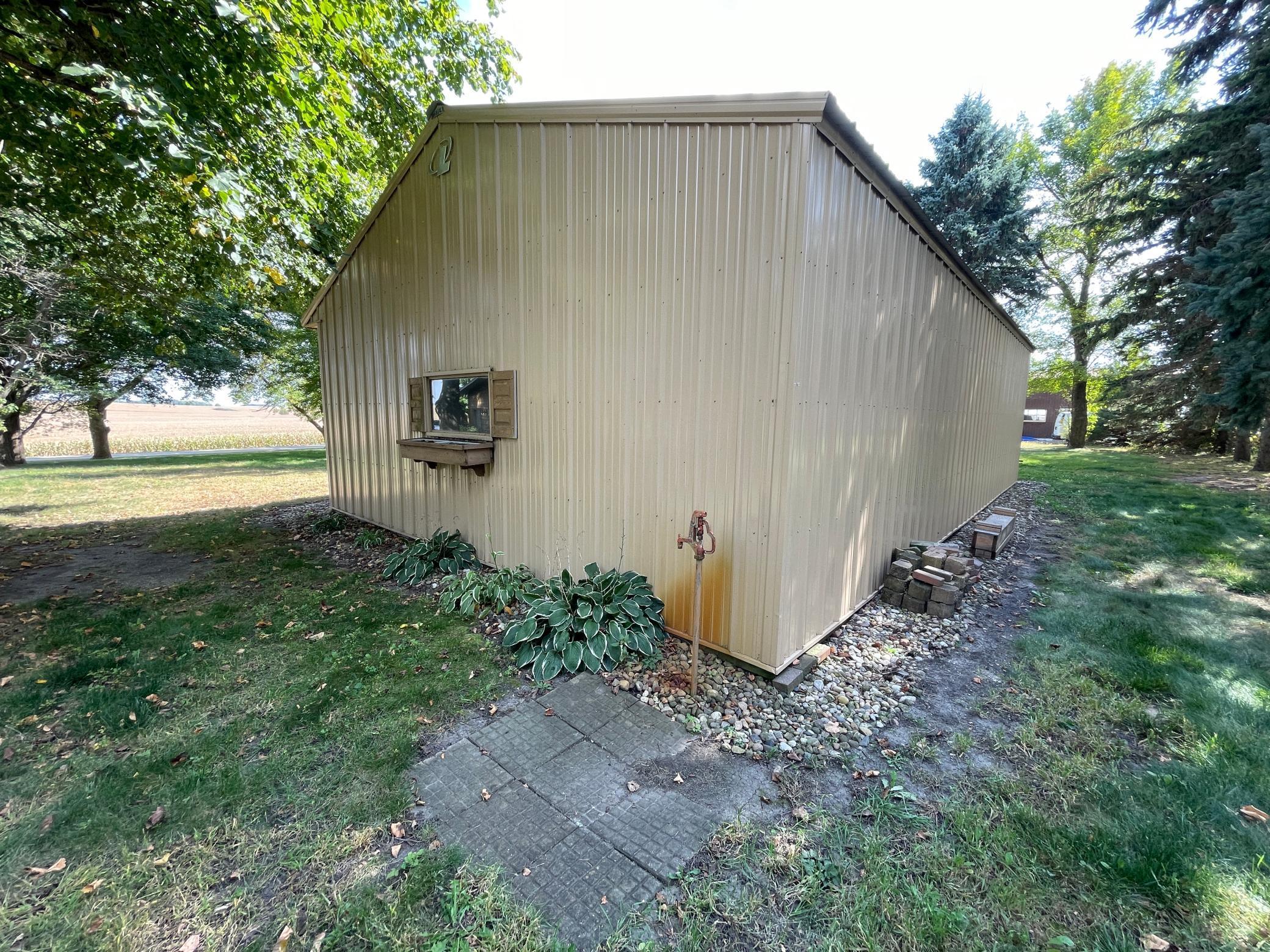 67927 270th Street Alden MN 56009