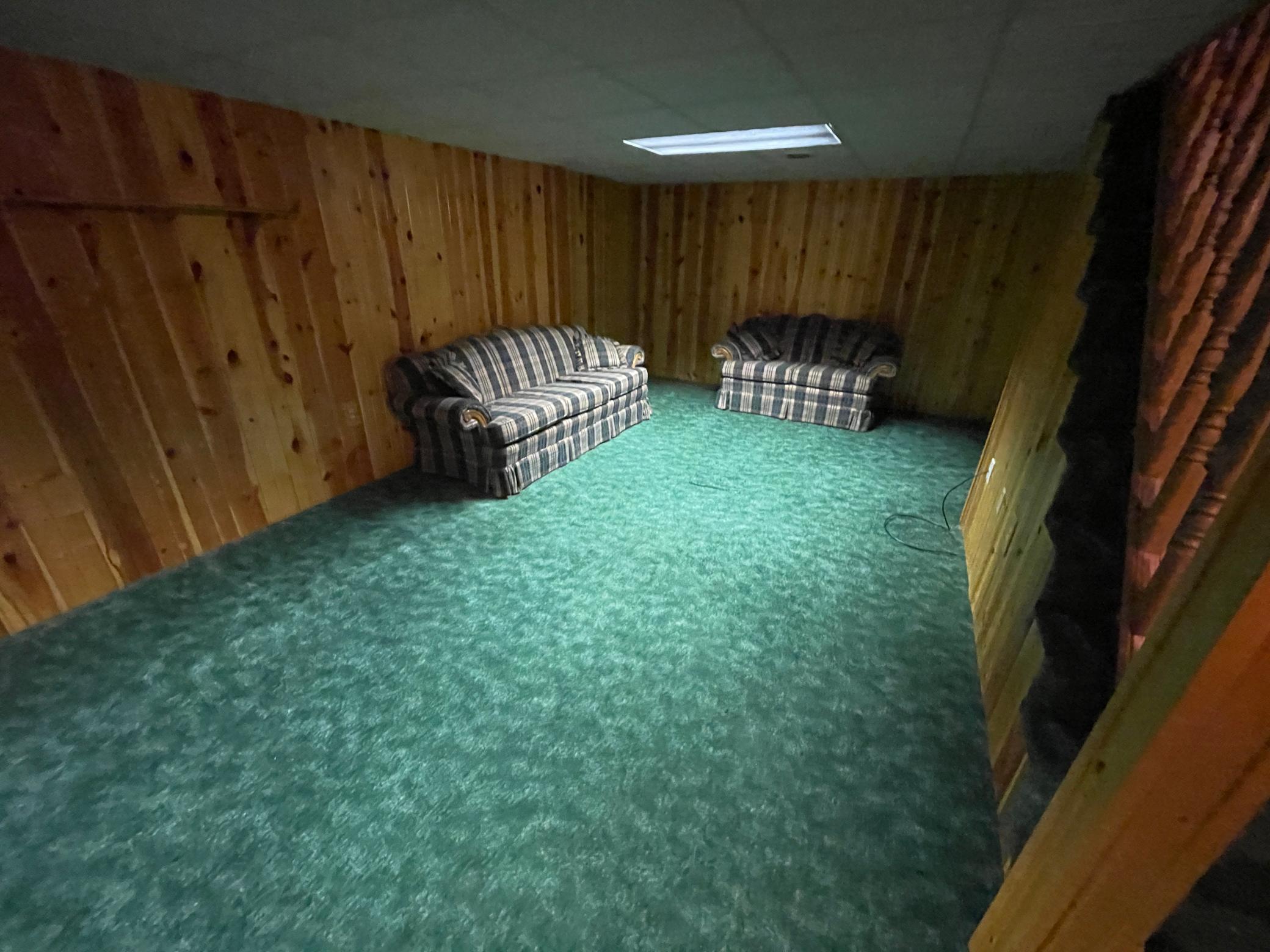 67927 270th Street Alden MN 56009