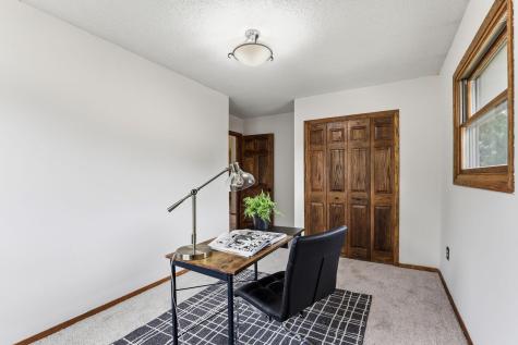 2566 Cochrane Drive Woodbury MN 55125