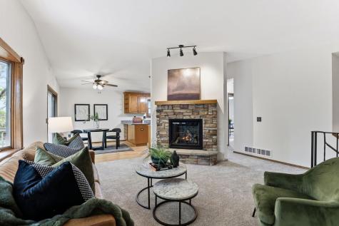 2566 Cochrane Drive Woodbury MN 55125
