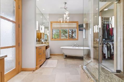 700 Hidden Creek Trail Mendota Heights MN 55118